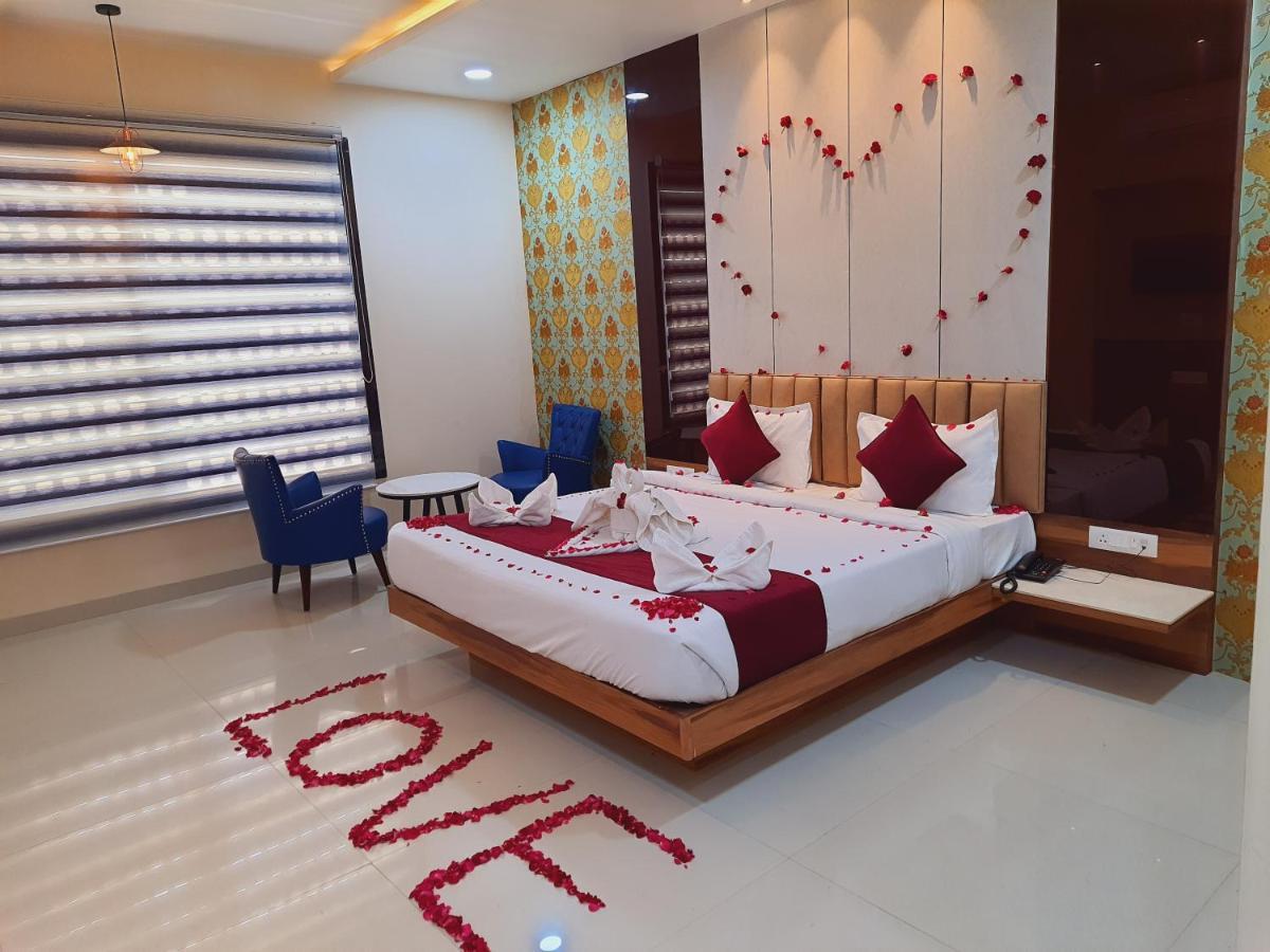 Hotel Amore Udaipur Exteriör bild