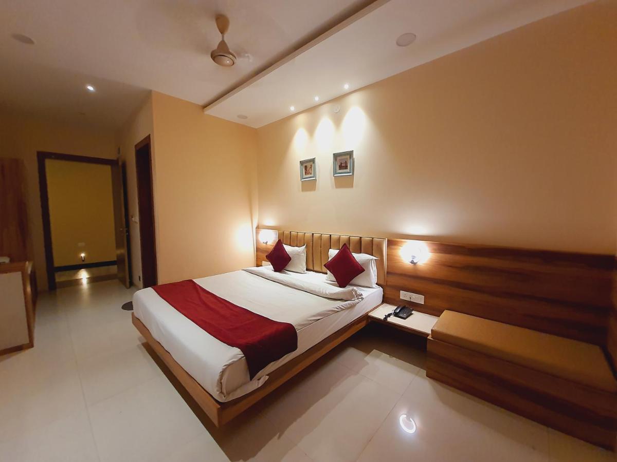 Hotel Amore Udaipur Exteriör bild